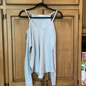 Shoulder-less Long Sleeve Top